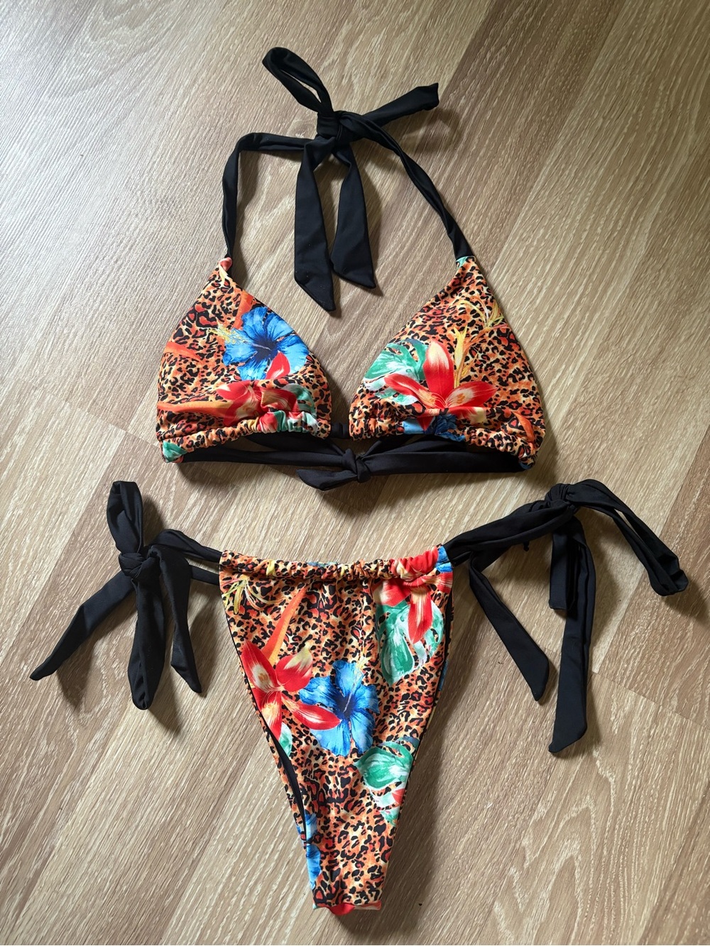 Brand new! Tropical Leopard Floral Tie Bikini - Orange Multicolor
